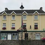 Paddy Mac's Self Catering Bar Drumshanbo