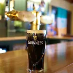 Hébergement de vacances Paddy Mac's Self Catering Bar *
